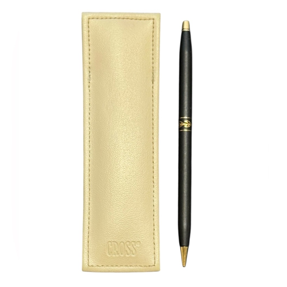 Vintage Cross Classic Century Black w/ Gold Trim 0.9mm Mechanical Pencil USA